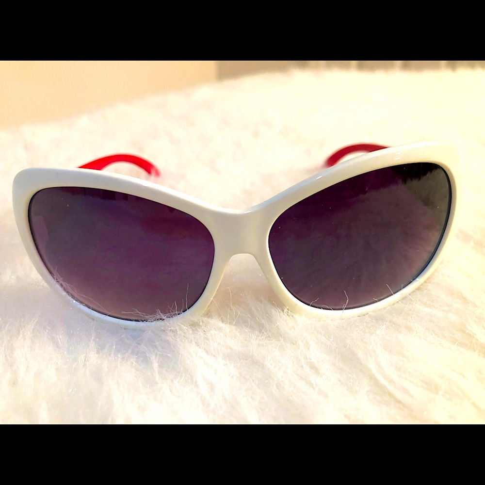 Stylish great looking white and red sunglasses with diamond and chrome accents